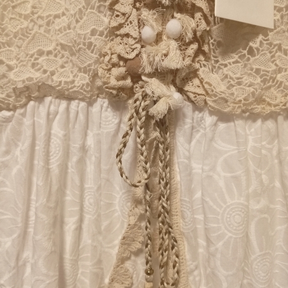 White Lace Cutout Embroidered Sleeveless Maxi Dress w/ Tassels made in Italy - Picture 8 of 14